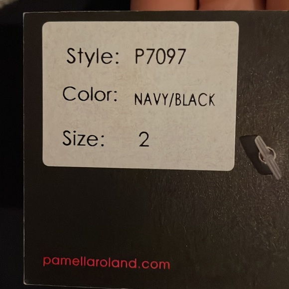 Navy evening dress! - Picture 14 of 14